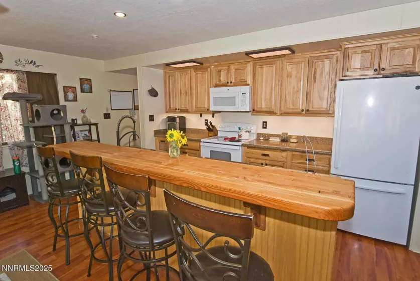 555 Pleasant Valley, Markleeville, California 96120, 2 Bedrooms Bedrooms, ,1 BathroomBathrooms,Residential,Residential,Pleasant Valley,250055453