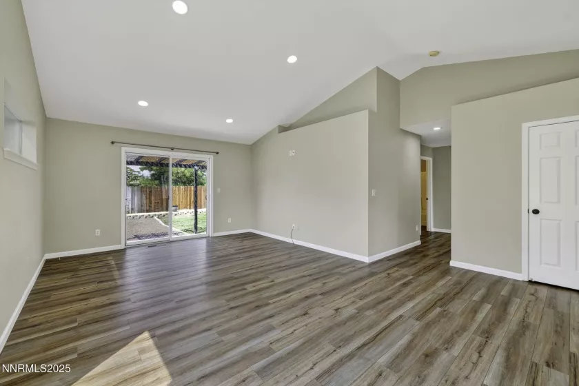 3522 Smoketree, Carson City, Nevada 89705, 3 Bedrooms Bedrooms, ,2 BathroomsBathrooms,Residential,Residential,Smoketree,250055469