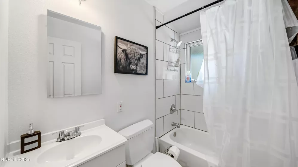 1510 Majestic, Reno, Nevada 89503, 5 Bedrooms Bedrooms, ,4 BathroomsBathrooms,Residential,Residential,Majestic,250055479