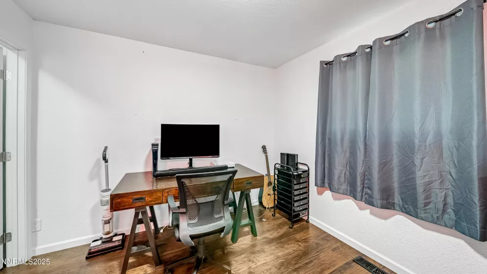 1510 Majestic, Reno, Nevada 89503, 5 Bedrooms Bedrooms, ,4 BathroomsBathrooms,Residential,Residential,Majestic,250055479