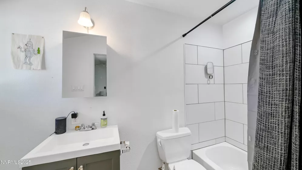 1510 Majestic, Reno, Nevada 89503, 5 Bedrooms Bedrooms, ,4 BathroomsBathrooms,Residential,Residential,Majestic,250055479