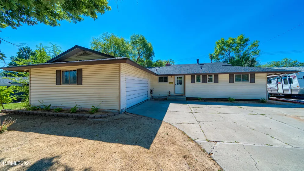 1510 Majestic, Reno, Nevada 89503, 5 Bedrooms Bedrooms, ,4 BathroomsBathrooms,Residential,Residential,Majestic,250055479