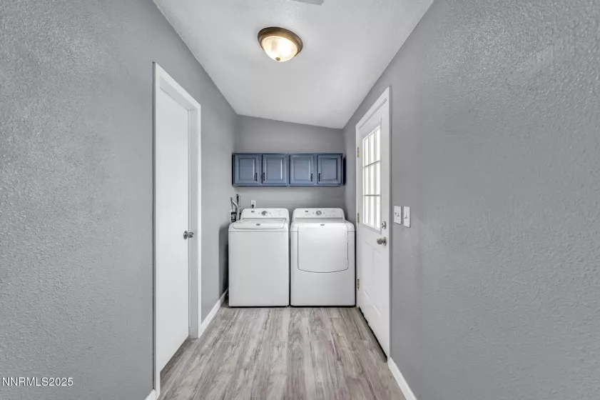 3035 4th, Silver Springs, Nevada 89429, 3 Bedrooms Bedrooms, ,2 BathroomsBathrooms,Residential,Residential,4th,250055484