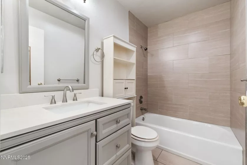 2955 Lakeside, Reno, Nevada 89509, 2 Bedrooms Bedrooms, ,1 BathroomBathrooms,Residential Lease,Manufactured,Lakeside,250055493