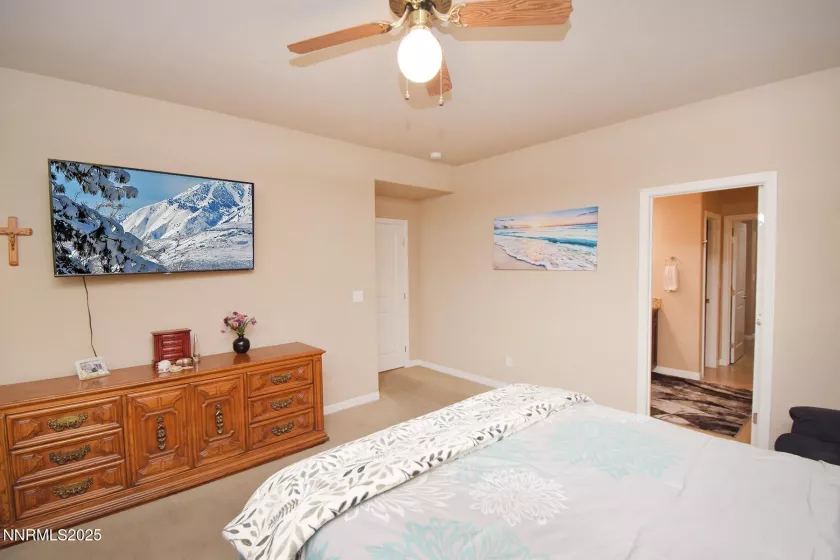 4956 Monrovia, Sparks, Nevada 89436, 4 Bedrooms Bedrooms, ,3 BathroomsBathrooms,Residential,Residential,Monrovia,250055497