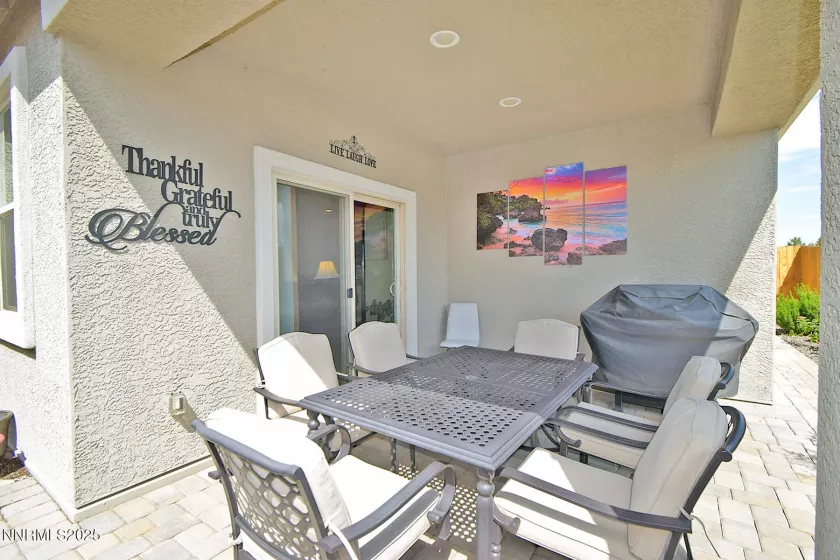 4956 Monrovia, Sparks, Nevada 89436, 4 Bedrooms Bedrooms, ,3 BathroomsBathrooms,Residential,Residential,Monrovia,250055497