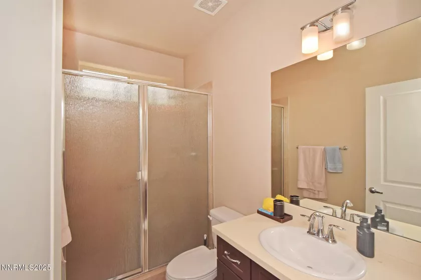 4956 Monrovia, Sparks, Nevada 89436, 4 Bedrooms Bedrooms, ,3 BathroomsBathrooms,Residential,Residential,Monrovia,250055497