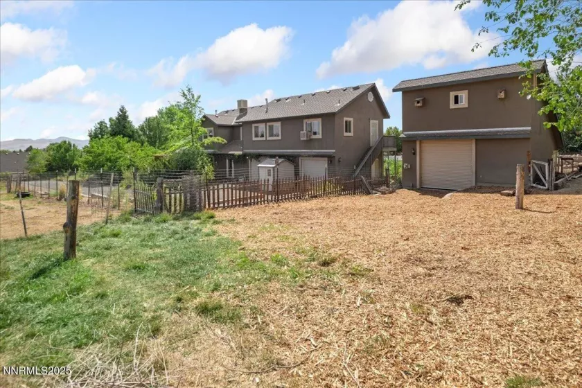 1516 Coleman, Reno, Nevada 89503, 6 Bedrooms Bedrooms, ,4 BathroomsBathrooms,Residential,Residential,Coleman,250055498