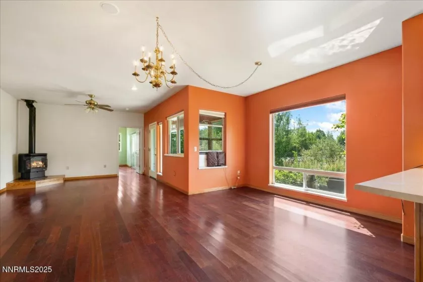 1516 Coleman, Reno, Nevada 89503, 6 Bedrooms Bedrooms, ,4 BathroomsBathrooms,Residential,Residential,Coleman,250055498