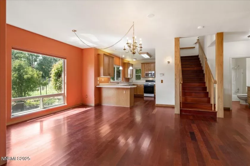 1516 Coleman, Reno, Nevada 89503, 6 Bedrooms Bedrooms, ,4 BathroomsBathrooms,Residential,Residential,Coleman,250055498