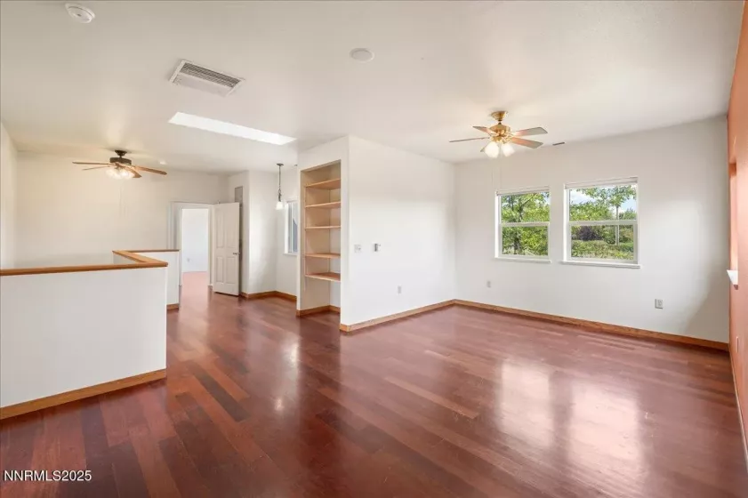 1516 Coleman, Reno, Nevada 89503, 6 Bedrooms Bedrooms, ,4 BathroomsBathrooms,Residential,Residential,Coleman,250055498