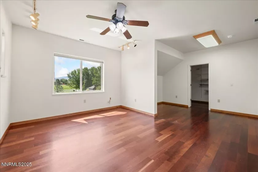 1516 Coleman, Reno, Nevada 89503, 6 Bedrooms Bedrooms, ,4 BathroomsBathrooms,Residential,Residential,Coleman,250055498