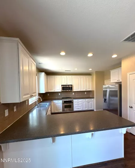 545 Terracina, Reno, Nevada 89521, 4 Bedrooms Bedrooms, ,3 BathroomsBathrooms,Residential Lease,Manufactured,Terracina,250055520