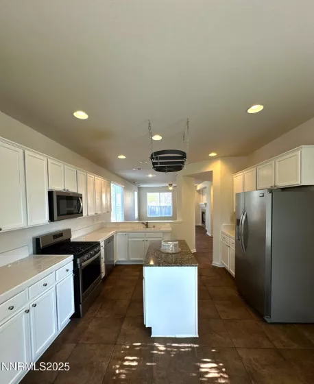 10407 Summershade, Reno, Nevada 89521, 4 Bedrooms Bedrooms, ,3 BathroomsBathrooms,Residential Lease,Manufactured,Summershade,250055522