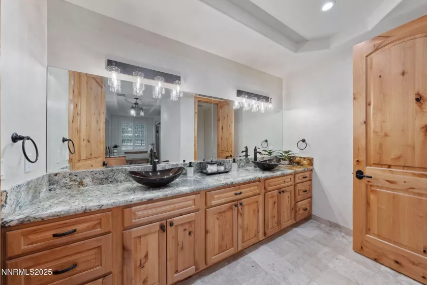 Guest Quarters Bathroom