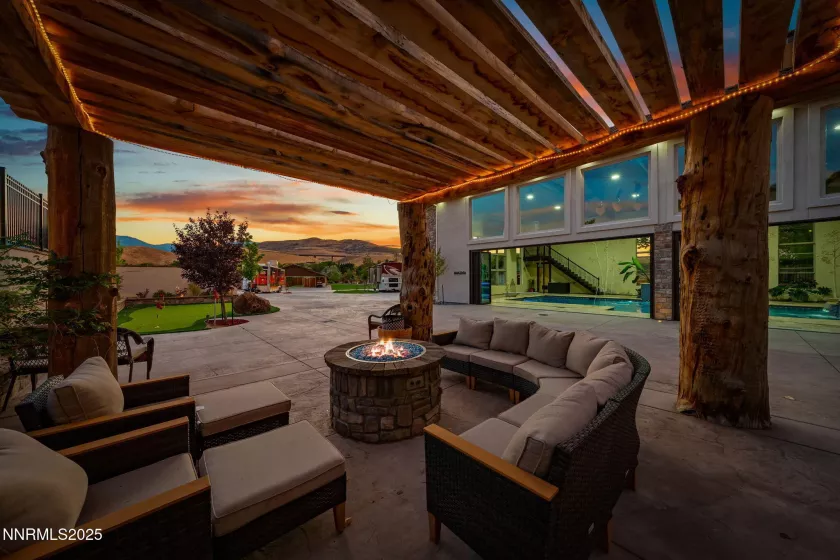 Pergola & Gas Firepit