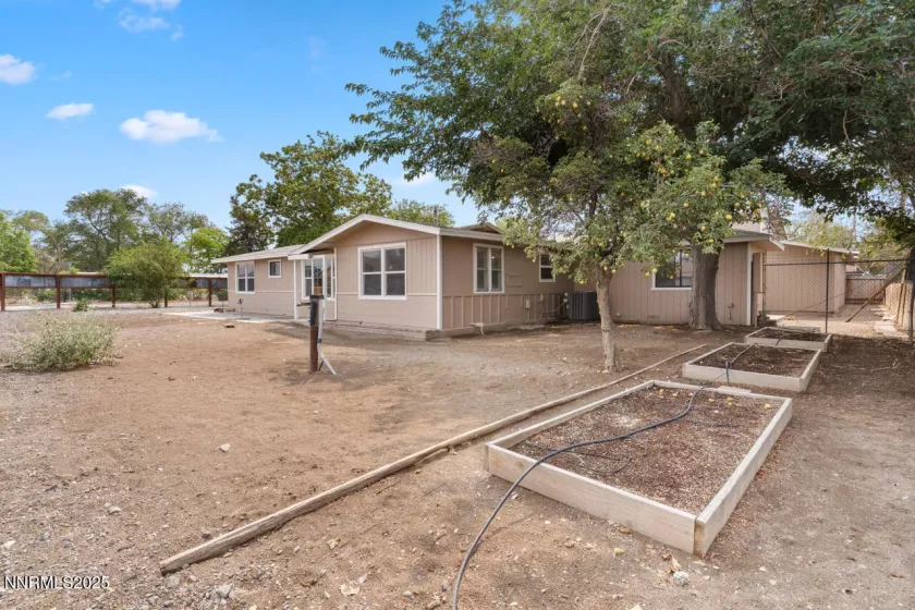 270 Elm, Fernley, Nevada 89408, 3 Bedrooms Bedrooms, ,2 BathroomsBathrooms,Residential,Residential,Elm,250055530