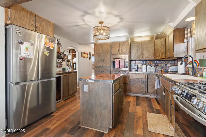 270 Elm, Fernley, Nevada 89408, 3 Bedrooms Bedrooms, ,2 BathroomsBathrooms,Residential,Residential,Elm,250055530