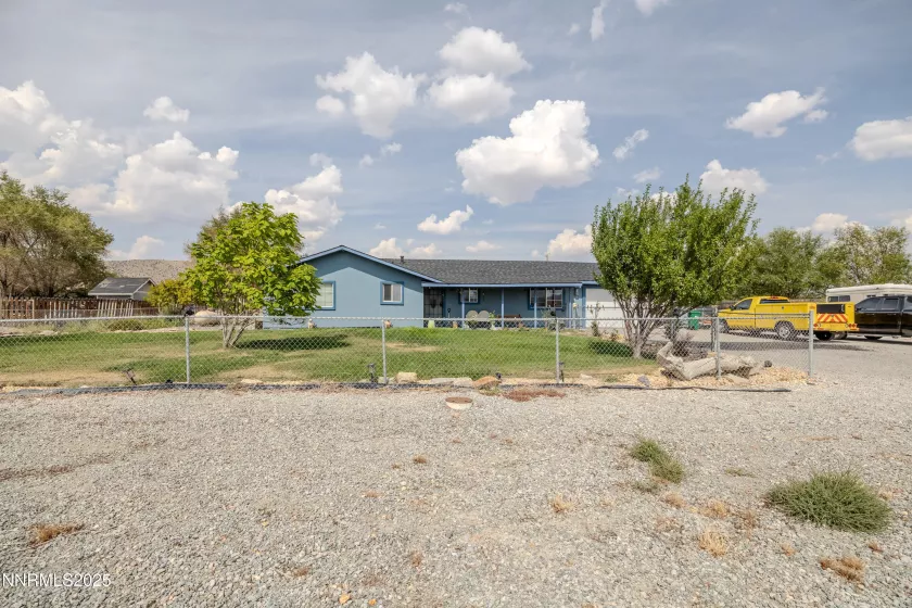 11605 Lemmon, Reno, Nevada 89506, 3 Bedrooms Bedrooms, ,2 BathroomsBathrooms,Residential,Residential,Lemmon,250055536
