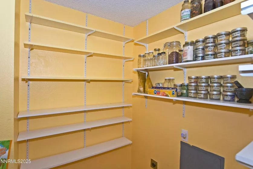 3520 Balboa, Reno, Nevada 89503, 2 Bedrooms Bedrooms, ,3 BathroomsBathrooms,Residential,Residential,Balboa,250055541