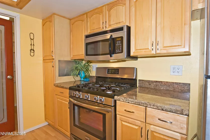 3520 Balboa, Reno, Nevada 89503, 2 Bedrooms Bedrooms, ,3 BathroomsBathrooms,Residential,Residential,Balboa,250055541