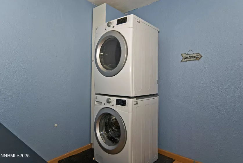 3520 Balboa, Reno, Nevada 89503, 2 Bedrooms Bedrooms, ,3 BathroomsBathrooms,Residential,Residential,Balboa,250055541