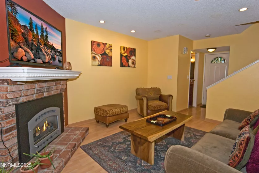 3520 Balboa, Reno, Nevada 89503, 2 Bedrooms Bedrooms, ,3 BathroomsBathrooms,Residential,Residential,Balboa,250055541