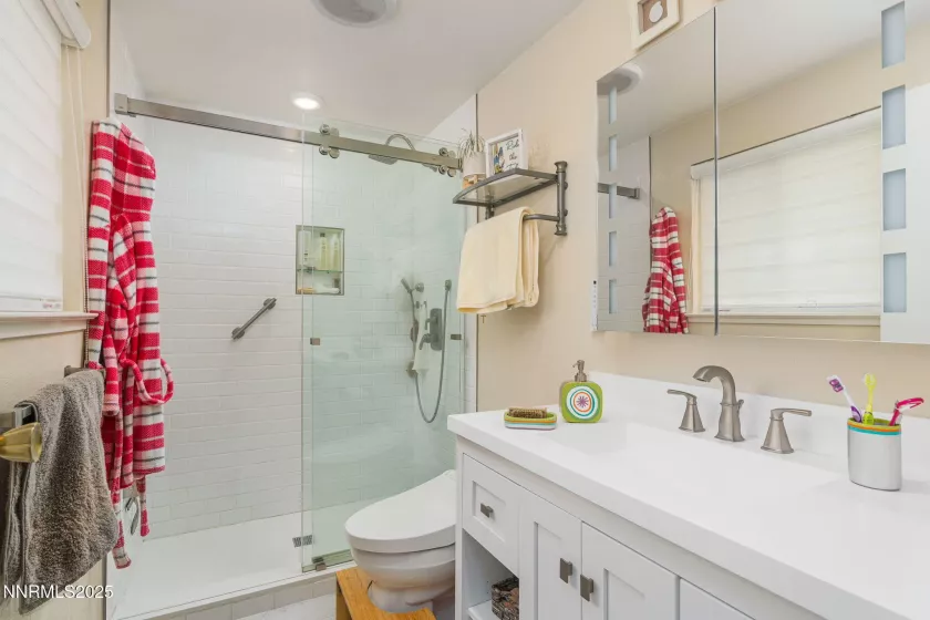 2942 Caballo, Reno, Nevada 89502, 3 Bedrooms Bedrooms, ,2 BathroomsBathrooms,Residential,Residential,Caballo,250055542