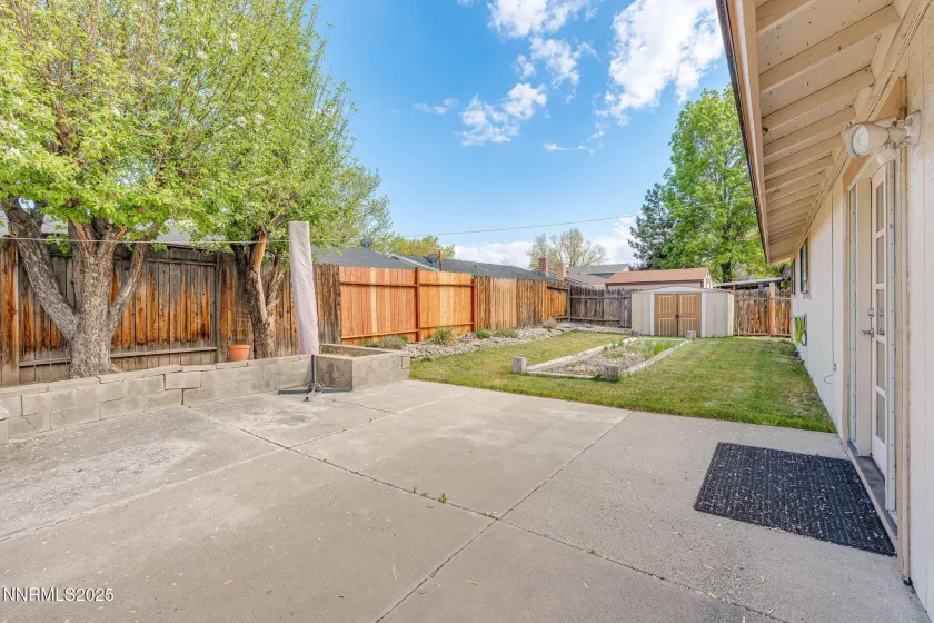 2942 Caballo, Reno, Nevada 89502, 3 Bedrooms Bedrooms, ,2 BathroomsBathrooms,Residential,Residential,Caballo,250055542