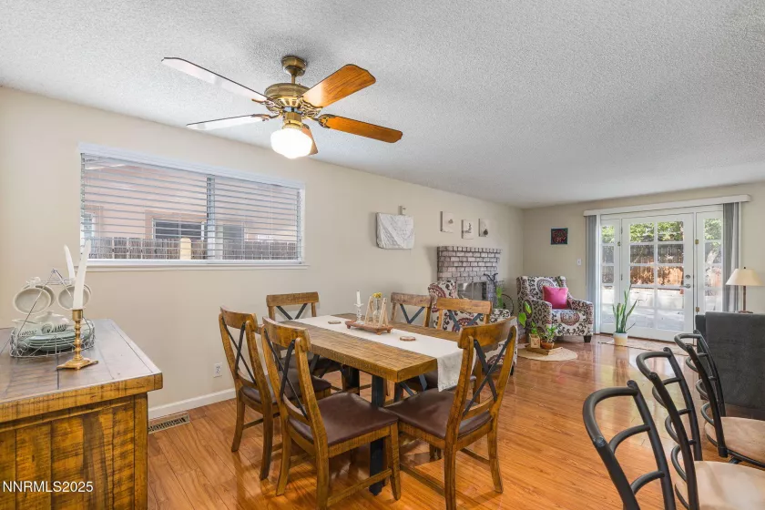2942 Caballo, Reno, Nevada 89502, 3 Bedrooms Bedrooms, ,2 BathroomsBathrooms,Residential,Residential,Caballo,250055542