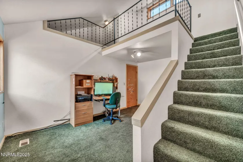 16110 Mount Rose, Reno, Nevada 89511, 4 Bedrooms Bedrooms, ,3 BathroomsBathrooms,Residential,Residential,Mount Rose,250055544