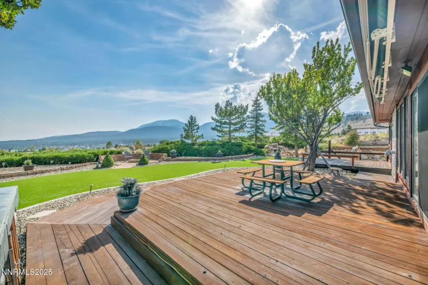16110 Mount Rose, Reno, Nevada 89511, 4 Bedrooms Bedrooms, ,3 BathroomsBathrooms,Residential,Residential,Mount Rose,250055544