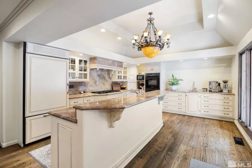 820 Marsh, Reno, Nevada 89509, 5 Bedrooms Bedrooms, ,4 BathroomsBathrooms,Residential,Residential,Marsh,250006555