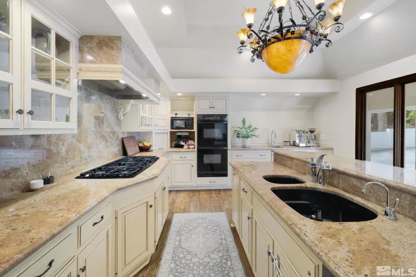 820 Marsh, Reno, Nevada 89509, 5 Bedrooms Bedrooms, ,4 BathroomsBathrooms,Residential,Residential,Marsh,250006555