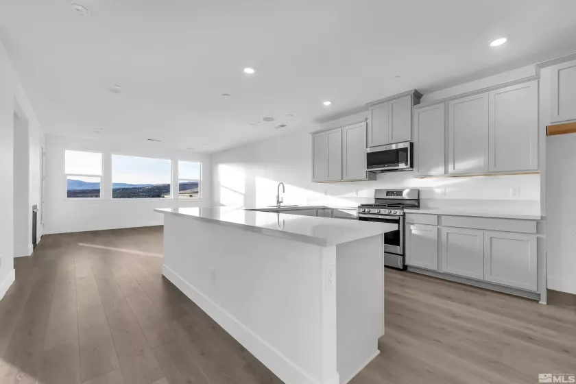 3164 Orrizonte, Reno, Nevada 89512, 3 Bedrooms Bedrooms, ,3 BathroomsBathrooms,Residential,Residential,Orrizonte,240013766