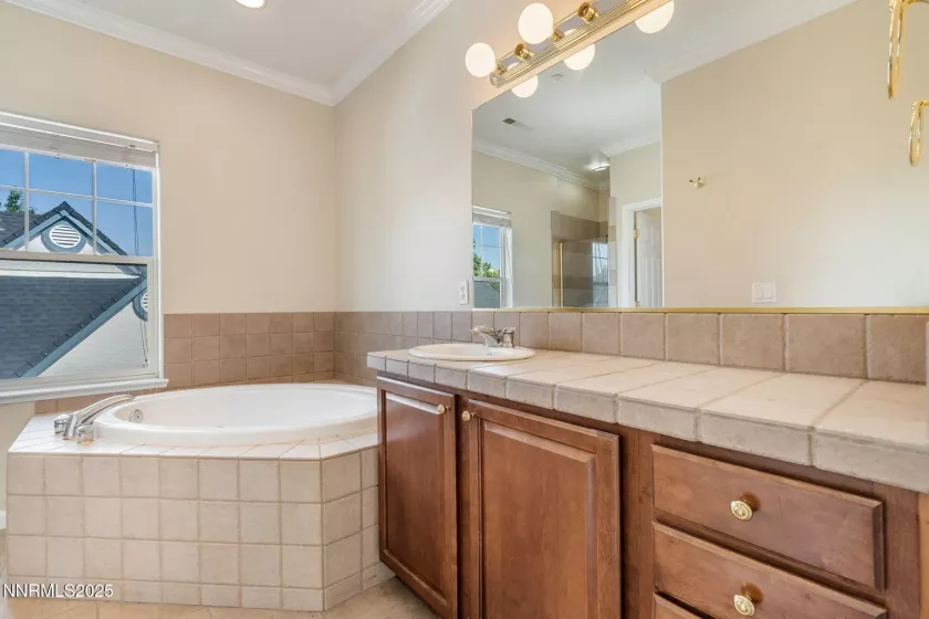 3516 Brassie, Sparks, Nevada 89431, 4 Bedrooms Bedrooms, ,4 BathroomsBathrooms,Residential,Residential,Brassie,250055562