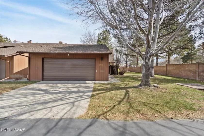 2108 Chicory, Reno, Nevada 89509, 3 Bedrooms Bedrooms, ,2 BathroomsBathrooms,Residential,Residential,Chicory,250055564