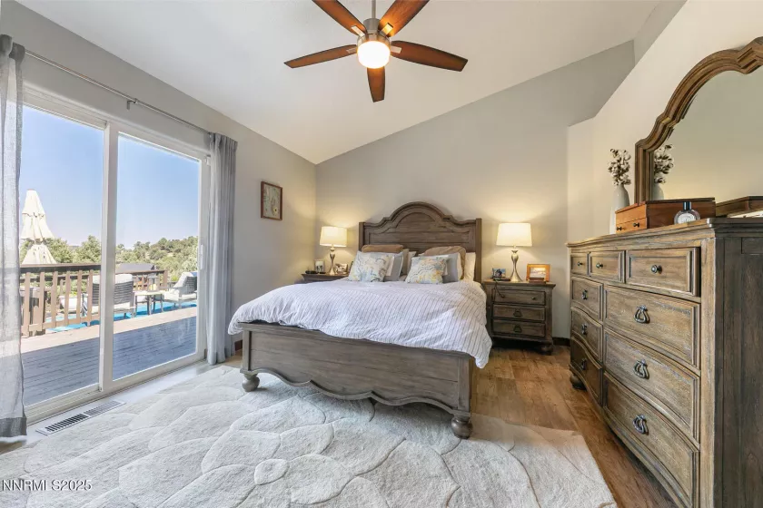 1310 Calavaras, Reno, Nevada 89521, 3 Bedrooms Bedrooms, ,2 BathroomsBathrooms,Residential,Residential,Calavaras,250055566