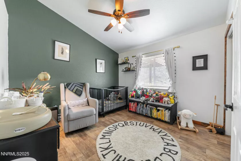1310 Calavaras, Reno, Nevada 89521, 3 Bedrooms Bedrooms, ,2 BathroomsBathrooms,Residential,Residential,Calavaras,250055566