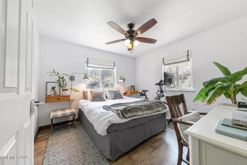 1310 Calavaras, Reno, Nevada 89521, 3 Bedrooms Bedrooms, ,2 BathroomsBathrooms,Residential,Residential,Calavaras,250055566