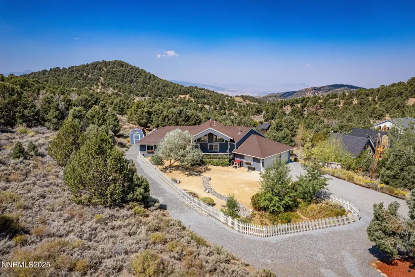 1310 Calavaras, Reno, Nevada 89521, 3 Bedrooms Bedrooms, ,2 BathroomsBathrooms,Residential,Residential,Calavaras,250055566