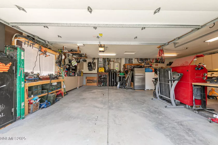 1310 Calavaras, Reno, Nevada 89521, 3 Bedrooms Bedrooms, ,2 BathroomsBathrooms,Residential,Residential,Calavaras,250055566