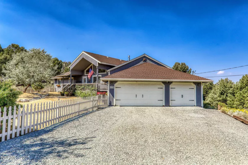 1310 Calavaras, Reno, Nevada 89521, 3 Bedrooms Bedrooms, ,2 BathroomsBathrooms,Residential,Residential,Calavaras,250055566