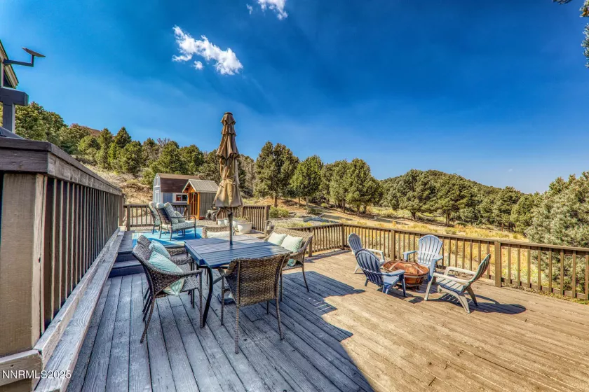 1310 Calavaras, Reno, Nevada 89521, 3 Bedrooms Bedrooms, ,2 BathroomsBathrooms,Residential,Residential,Calavaras,250055566