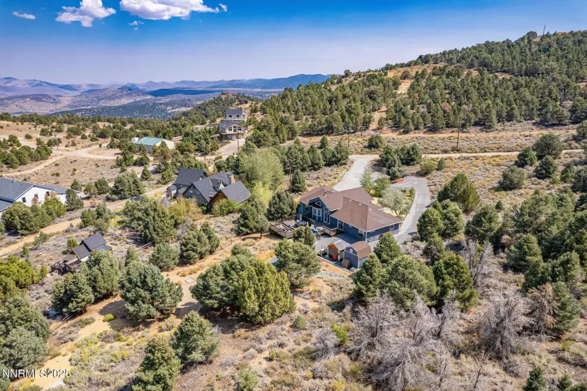 1310 Calavaras, Reno, Nevada 89521, 3 Bedrooms Bedrooms, ,2 BathroomsBathrooms,Residential,Residential,Calavaras,250055566