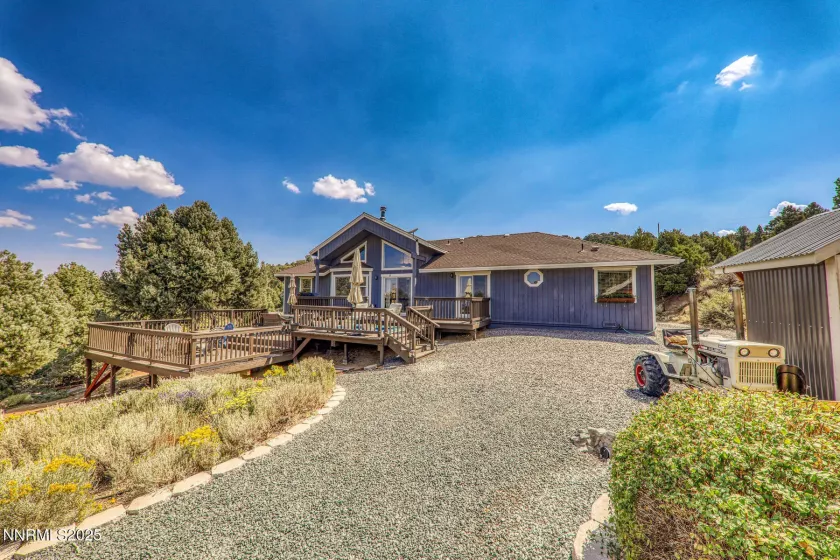 1310 Calavaras, Reno, Nevada 89521, 3 Bedrooms Bedrooms, ,2 BathroomsBathrooms,Residential,Residential,Calavaras,250055566