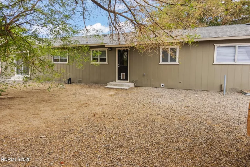 859 B, Fernley, Nevada 89408, 3 Bedrooms Bedrooms, ,2 BathroomsBathrooms,Residential,Residential,B,250055567