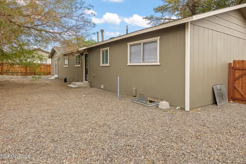 859 B, Fernley, Nevada 89408, 3 Bedrooms Bedrooms, ,2 BathroomsBathrooms,Residential,Residential,B,250055567