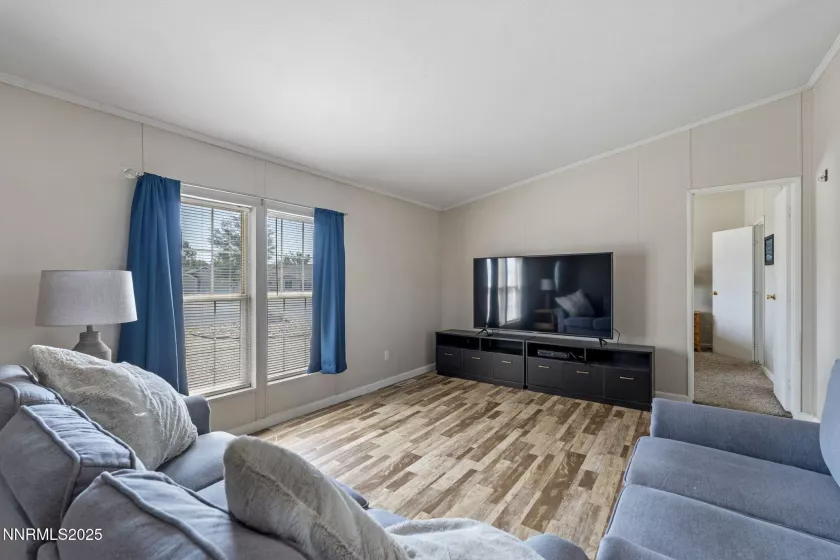 870 Jennys, Fernley, Nevada 89408, 3 Bedrooms Bedrooms, ,2 BathroomsBathrooms,Residential,Residential,Jennys,250055570
