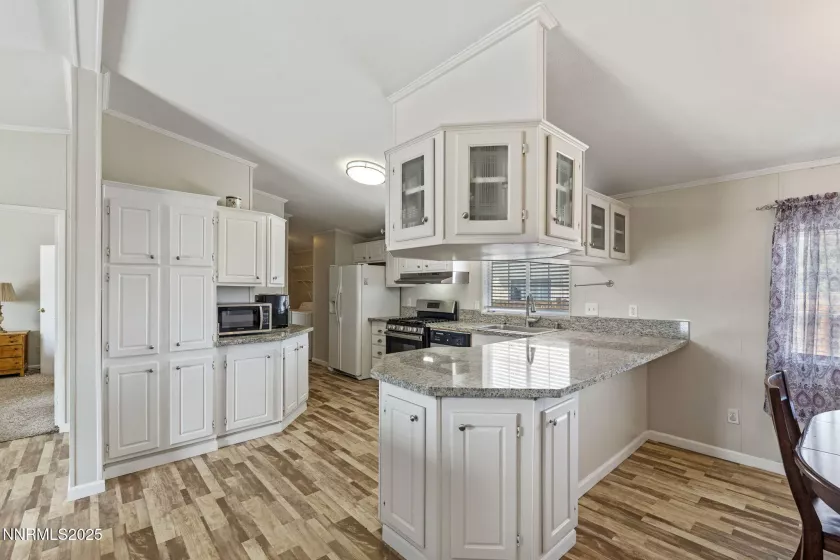 870 Jennys, Fernley, Nevada 89408, 3 Bedrooms Bedrooms, ,2 BathroomsBathrooms,Residential,Residential,Jennys,250055570